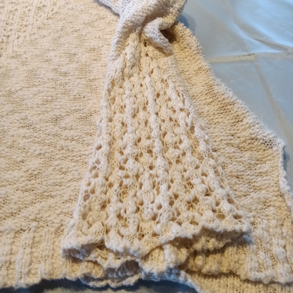 Knit sweater - Picture 8 of 13